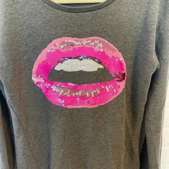 Juicy Couture Sequin Lips Sweater Pink Red Gray Size Medium - Picture 6 of 13